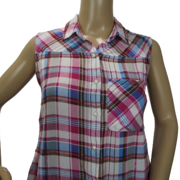 Papillon Sleeveless Button Down High Low Plaid Tunic - Picture 2 of 6